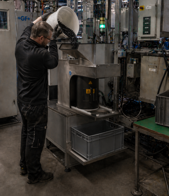 JK 1_14 manuell in Produktion mit Befüllung und KLT